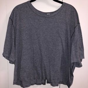 LULULEMON Women’s Flowy Tee